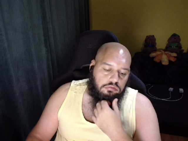 guessswho24