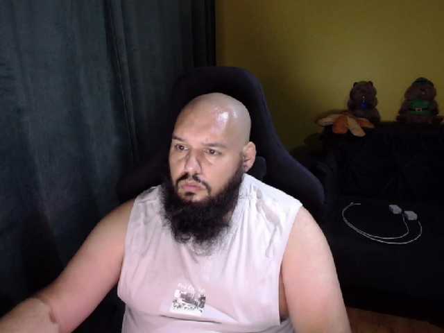 guessswho24