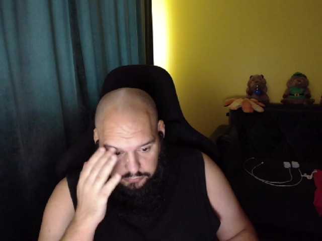 guessswho24