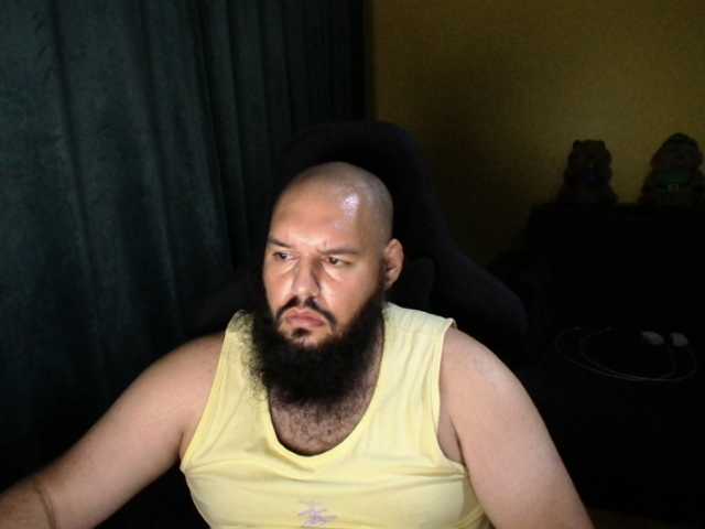 guessswho24