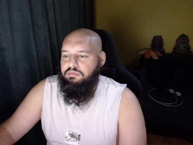 Guessswho24