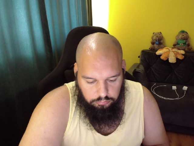 guessswho24