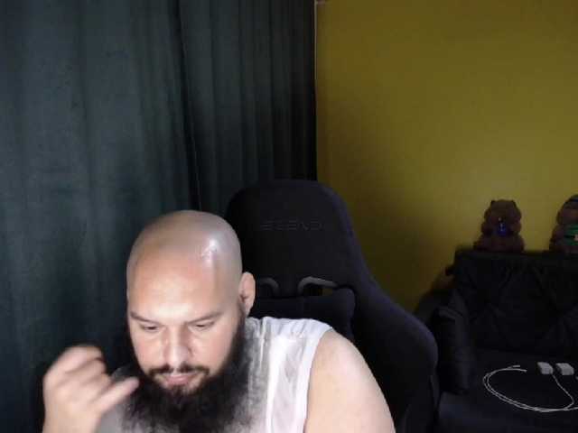 GuesssWho24