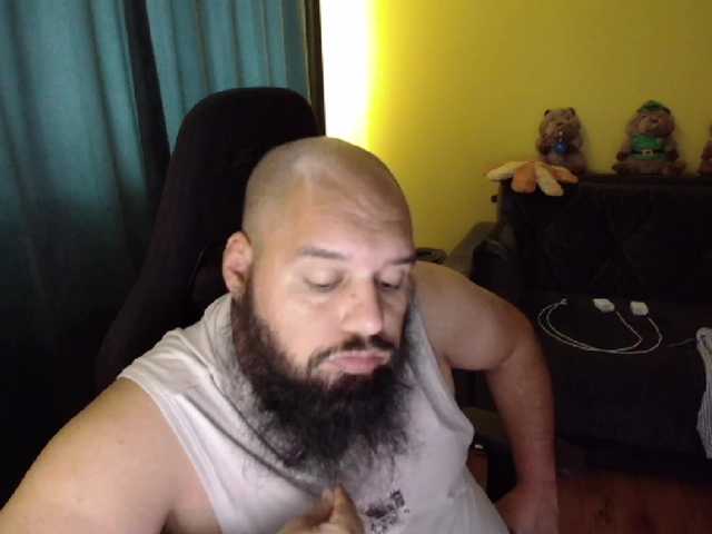 guessswho24