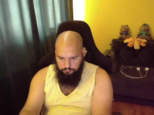 guessswho24