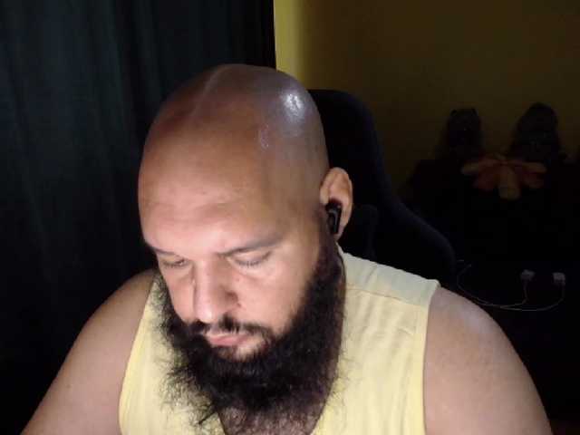 guessswho24