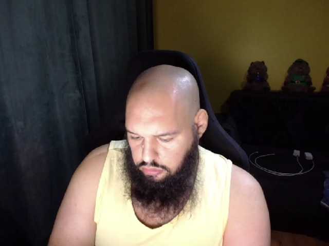 guessswho24