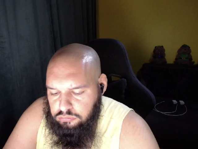 guessswho24
