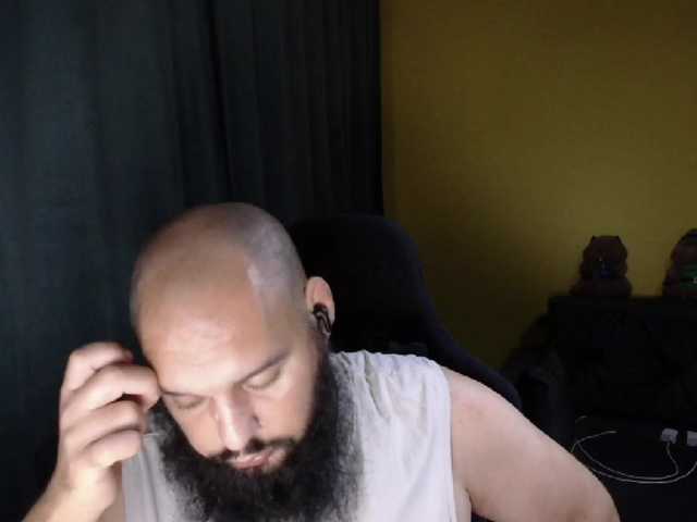 GuesssWho24