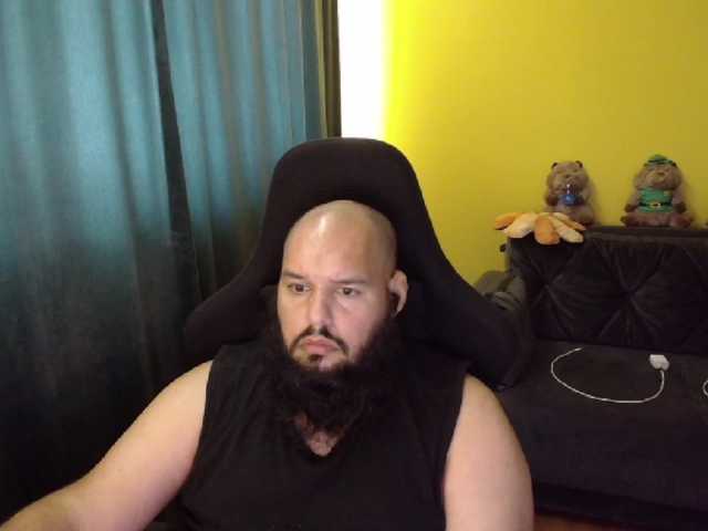 guessswho24