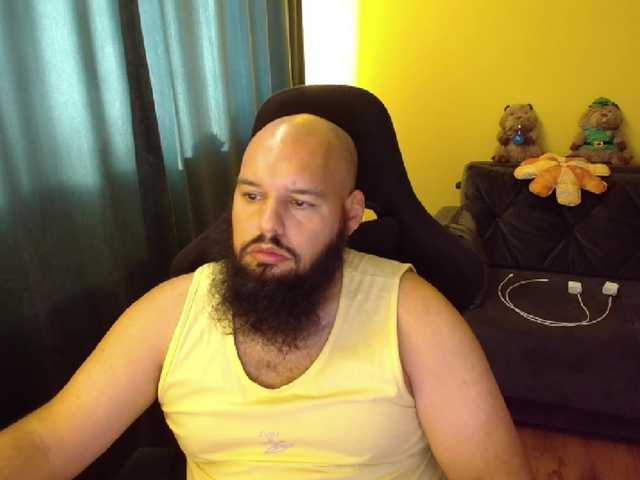 guessswho24