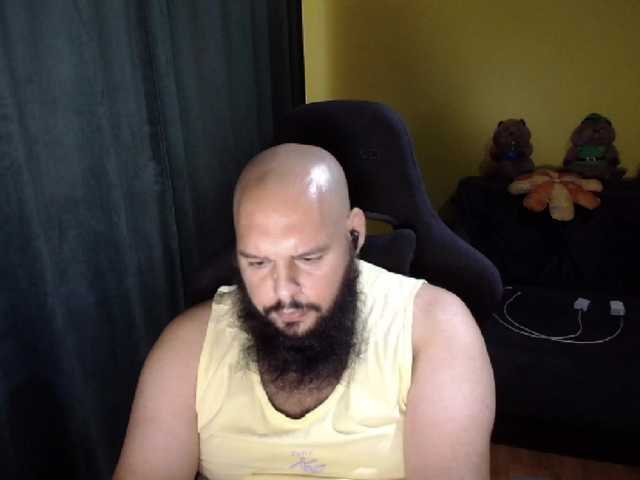 guessswho24