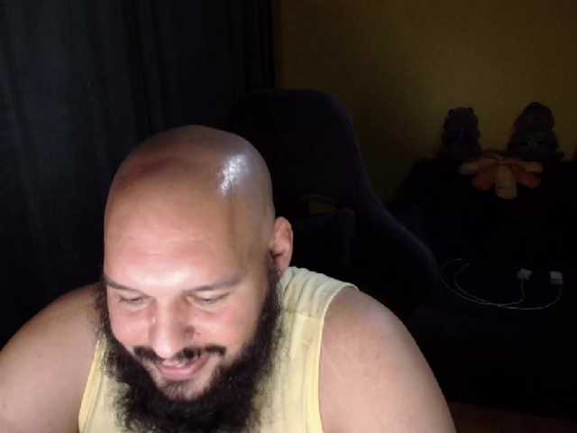 guessswho24