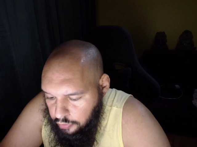 guessswho24