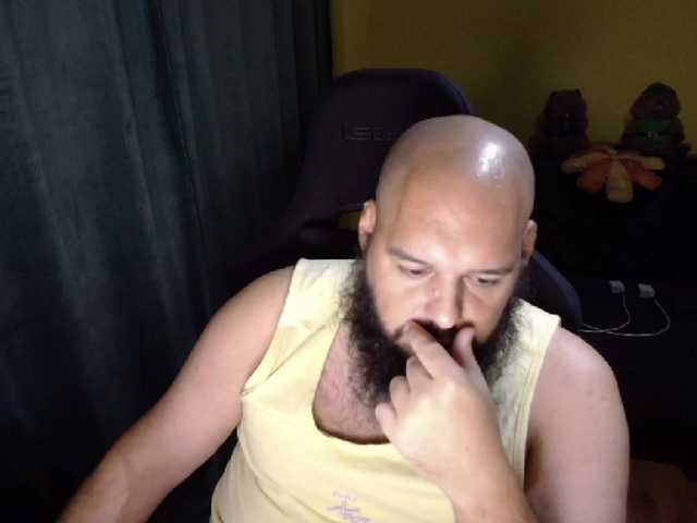 guessswho24