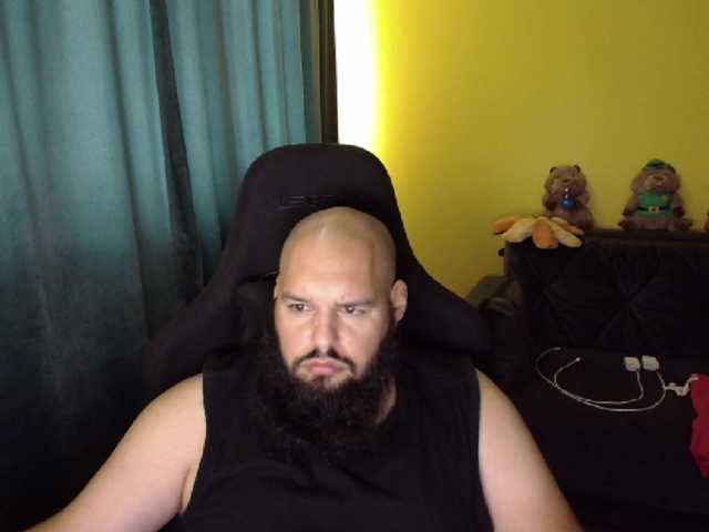 guessswho24