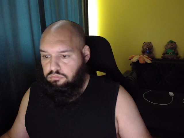 guessswho24