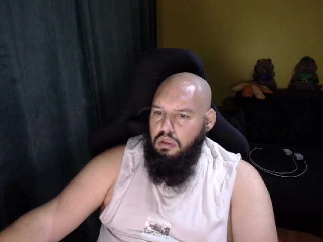 GuesssWho24
