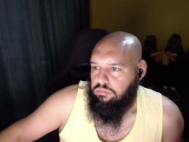 guessswho24