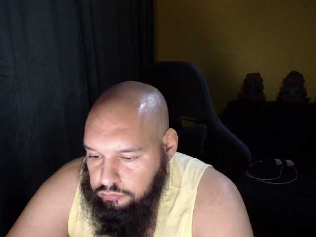 guessswho24