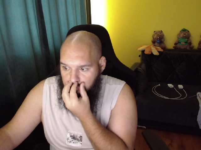 guessswho24