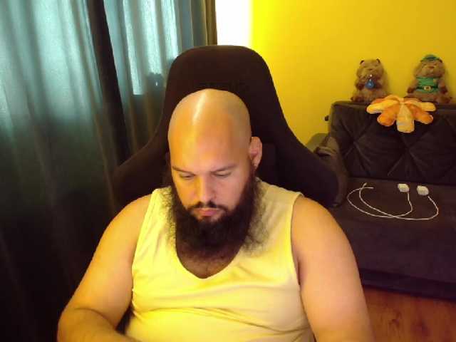 guessswho24