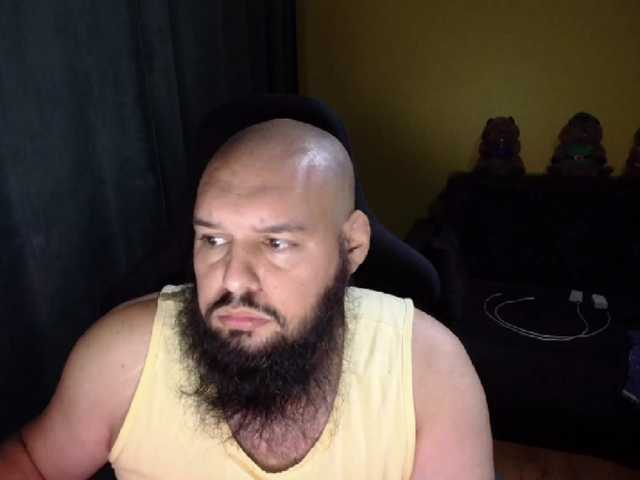 guessswho24