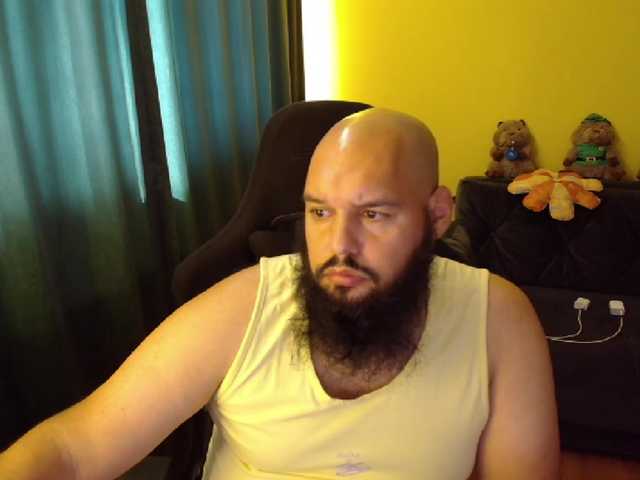 guessswho24