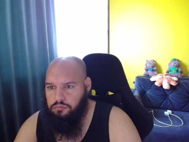 guessswho24