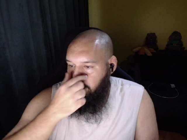 guessswho24