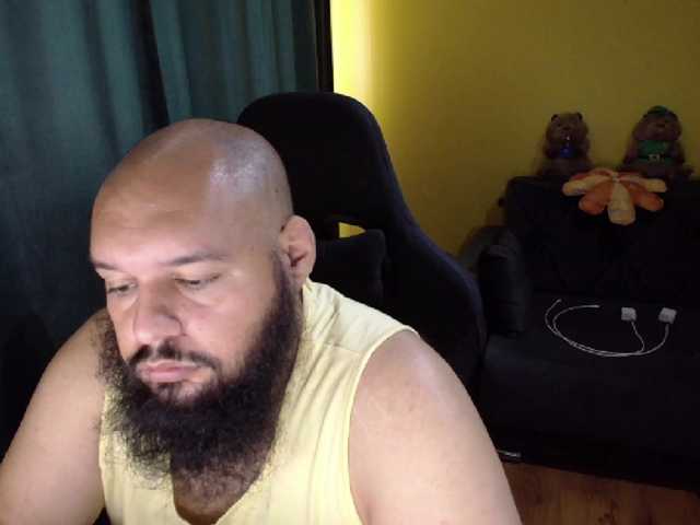 guessswho24