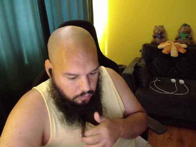 guessswho24