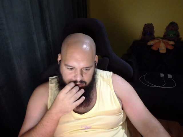guessswho24