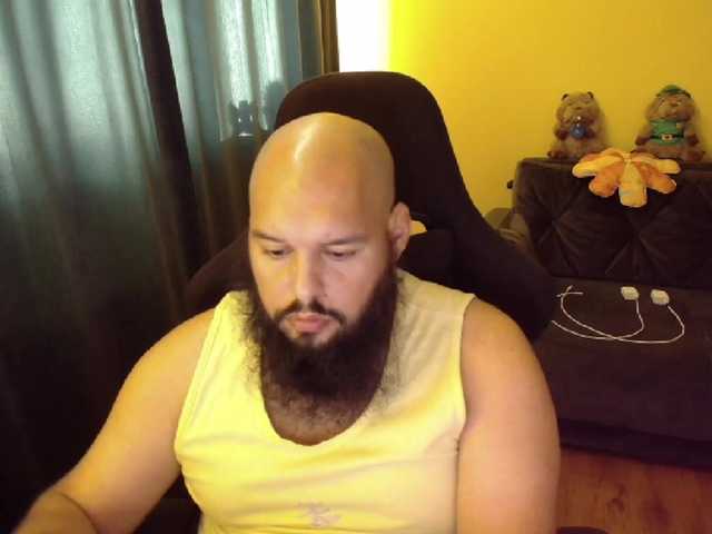 guessswho24