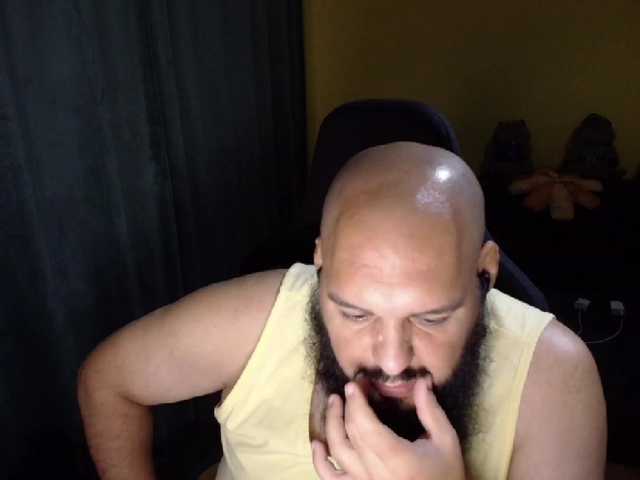 guessswho24