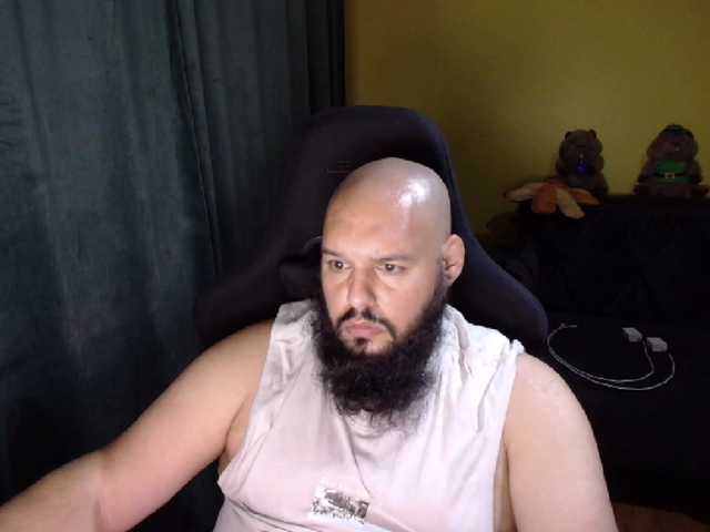 guessswho24
