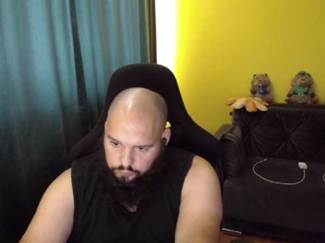 guessswho24