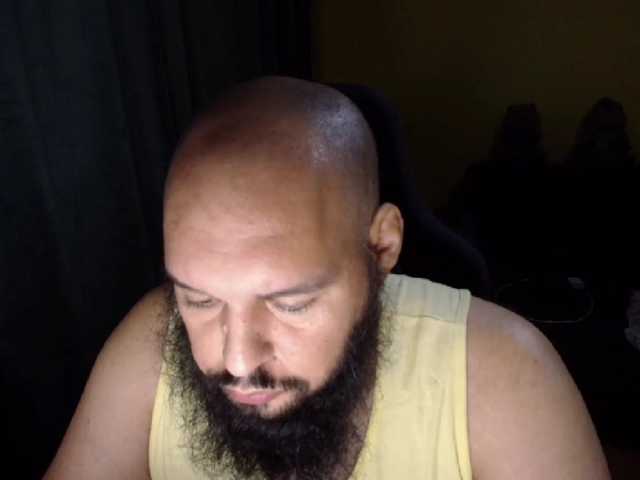 guessswho24