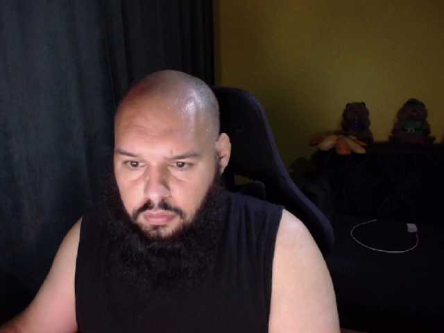 guessswho24