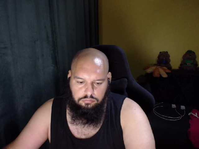 GuesssWho24