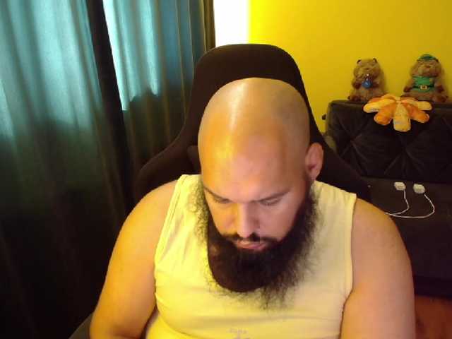 guessswho24