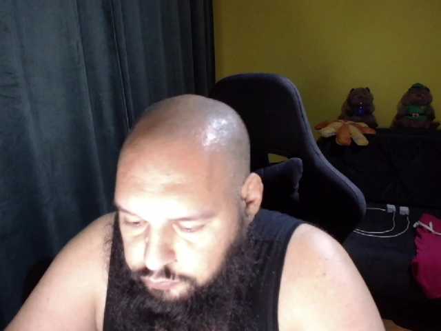 guessswho24
