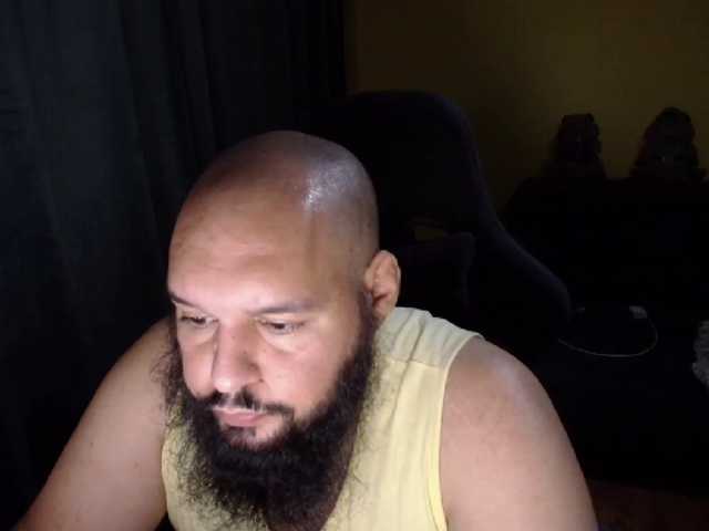 guessswho24