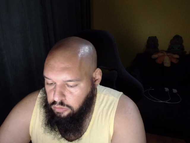 guessswho24