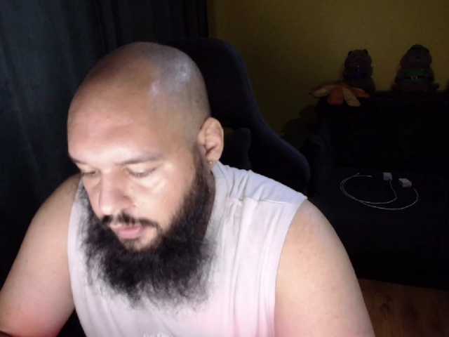 guessswho24