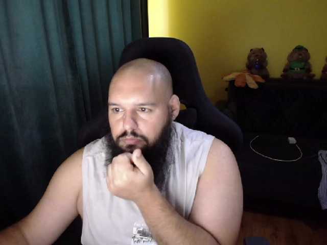 guessswho24