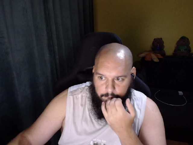 guessswho24
