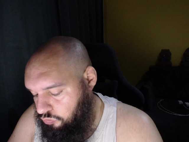 GuesssWho24