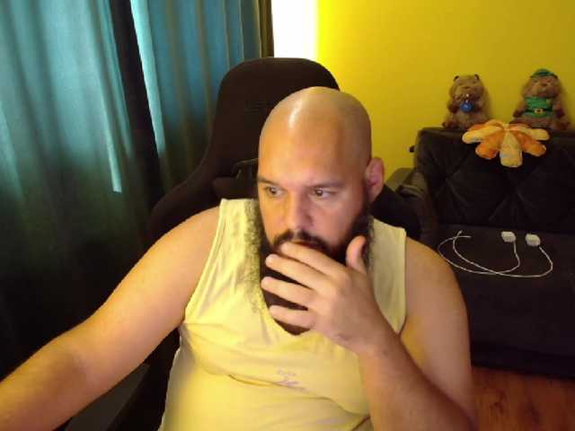 guessswho24