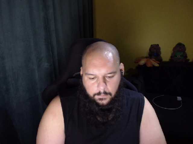 guessswho24